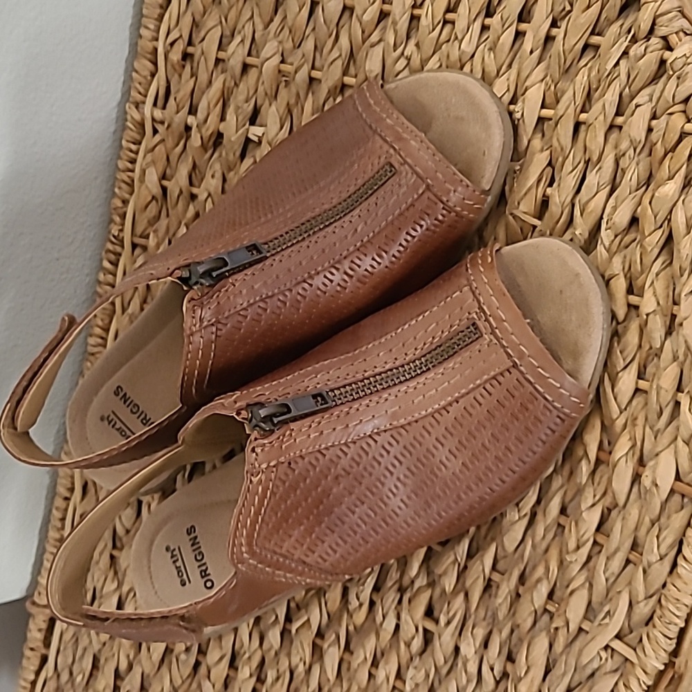 Earth Origins Shoes